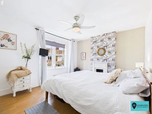 Bedroom- click for photo gallery